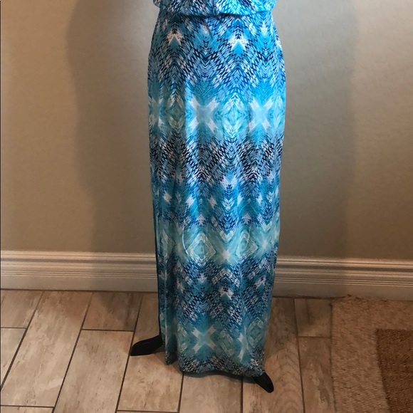 Cynthia Rowley Halter Maxi Dress - Picture 6 of 8